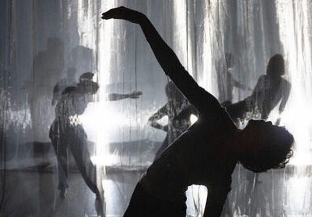 Les Auras – Musée du Quai Branly – Héla Fattoumi, Éric Lamoureux et Serge Kakudji